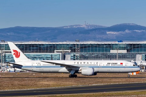 A Boeing 787-9 Dreamliner aircraft of Air China with registration number B-7832 at Frankfurt Airport