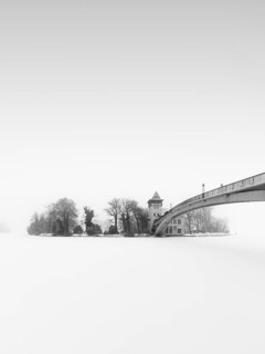 The Abbey Bridge connects Berlin Treptow Koepenick over the Spree with the Isle of Youth