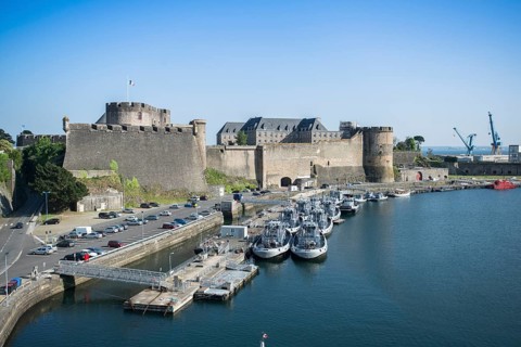Naval port and fortress