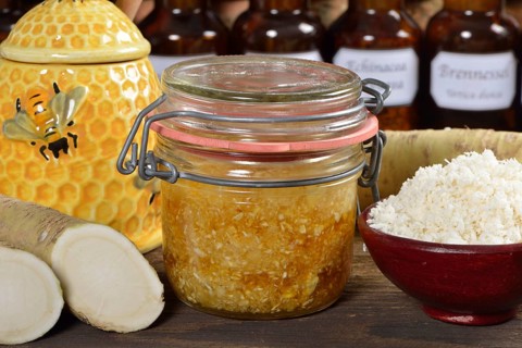 Production horseradish syrup