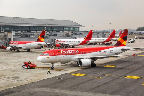 An Avianca Airbus A320 aircraft with registration N284AV at Bogota Airport