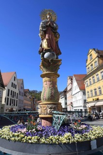 Marienbrunnen at the market place