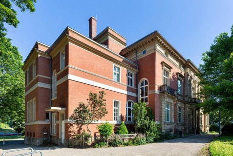 Villa Post