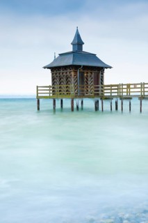 Iced bathhouse