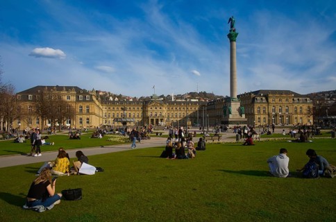 People enjoy spring despite pandemic