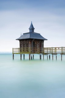 Iced bathhouse
