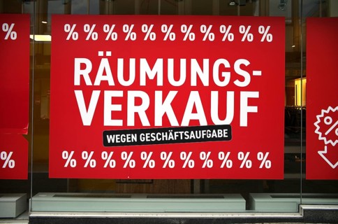Clearance sale due to closure of business