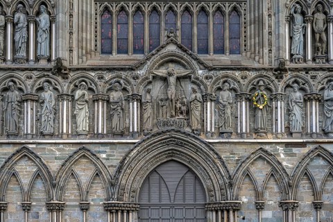 Entrance portal with holy figures
