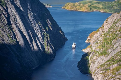 Mountains and sea