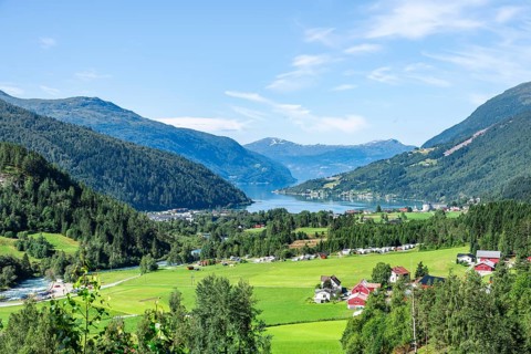 Place Loen at the fjord Innvikfjorden