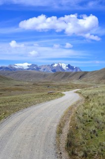 Gravel road Carretera a Pastoruri