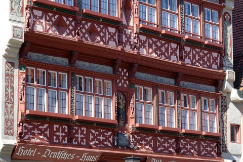 Half-timbered house Hotel Deutsches Haus at the wine market