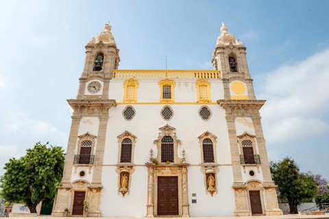 Church Igreja do Carmo