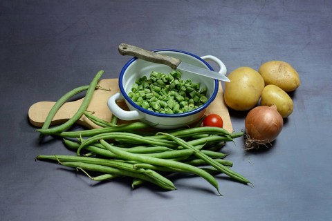 Crushed beans in shell