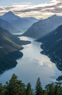 View from the summit of Schoenjoechl to Plansee and mountains