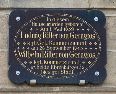 Commemorative plaque to Ludwig and Wilhelm Ritter von Gerngros