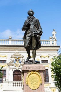 Monument of Johann Wolfgang Goethe on the Naschmarkt
