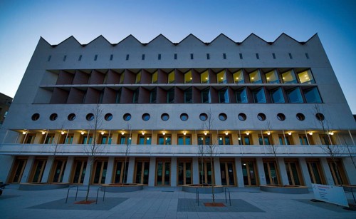 New extension of the Wuerttemberg State Library
