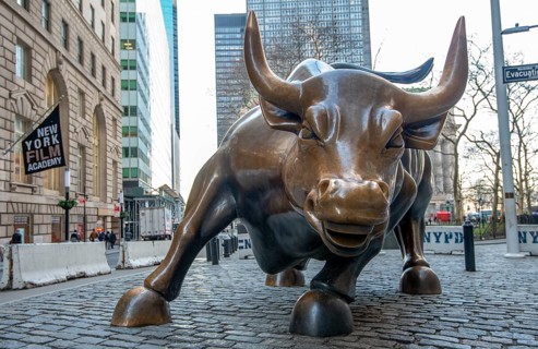 Bullenfigur vor der Boerse