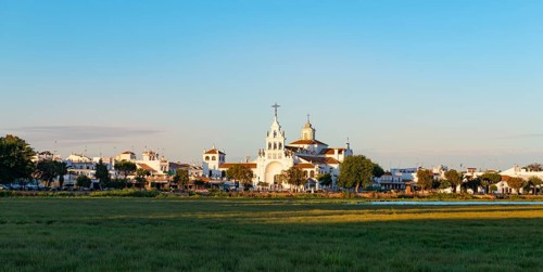 Village El Rocio with hermitage of El Rocio