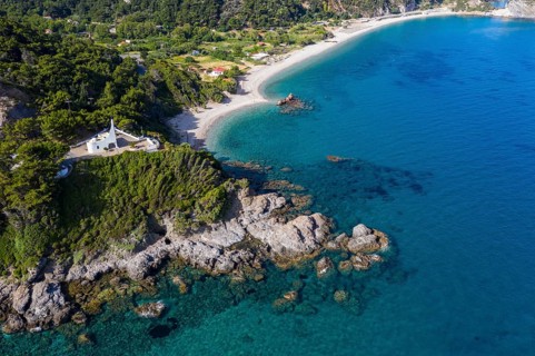 Little church on top o Potami beach