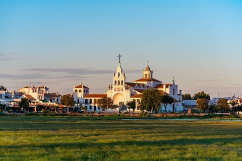 Village El Rocio with hermitage of El Rocio