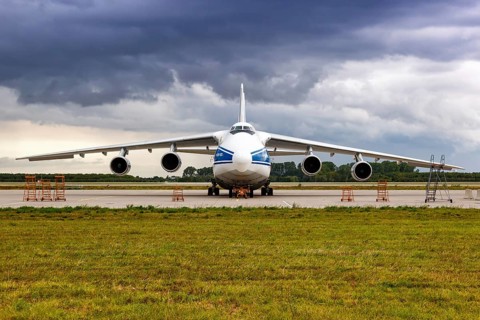 A Volga-Dnepr Antonov An-124-100 at Leipzig/Halle Airport