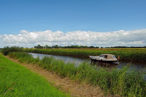 Hadelner Canal near Otterndorf