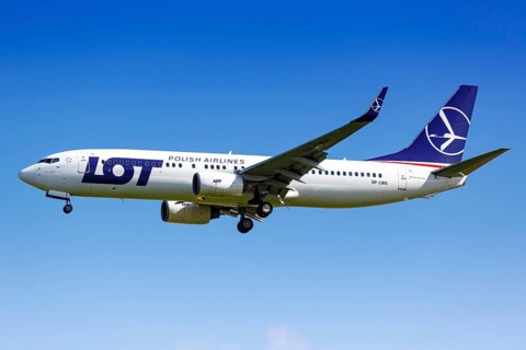 A LOT Polish Airlines Boeing 737-800 with the registration SP-LWA lands at Charles de Gaulle Airport