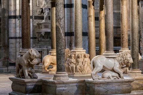Base with lions and representation of the seven liberal arts