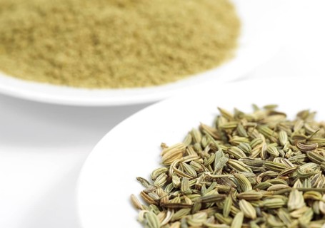 POWDER AND FENNEL SEEDS