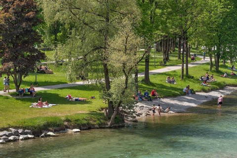 Isar bank with people
