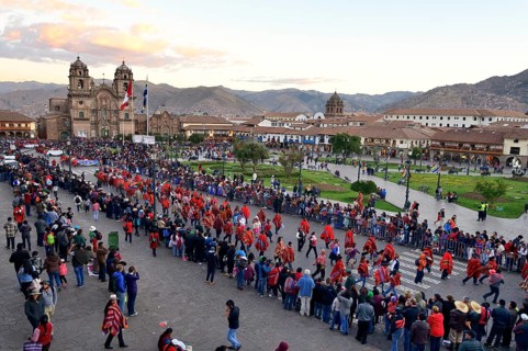 Parade around the Plazade Armas on the eve of Inti Raymi