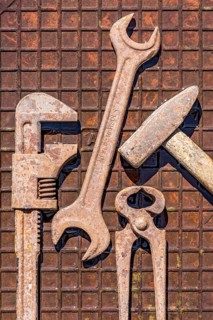 Old tool with Englishman