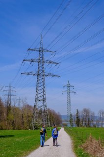 Power pylons