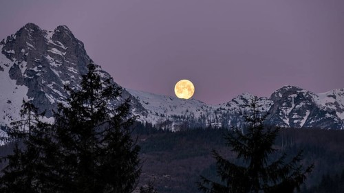 Moonset