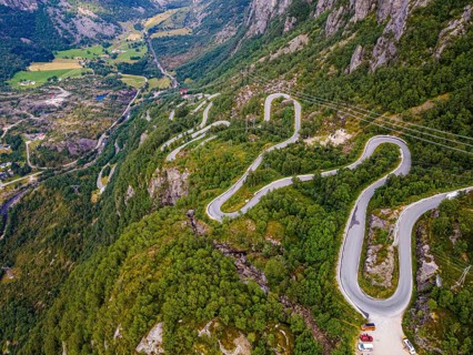 Zigzag road leading down to Lysebodn