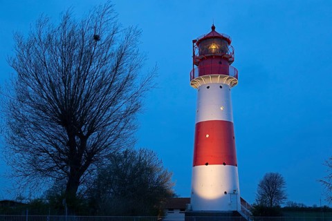 Lighthouse at dusk