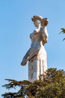 Statue Kartlis Deda