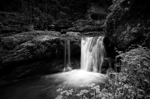 Waterfall on the meditation path in the Verenaschlucht