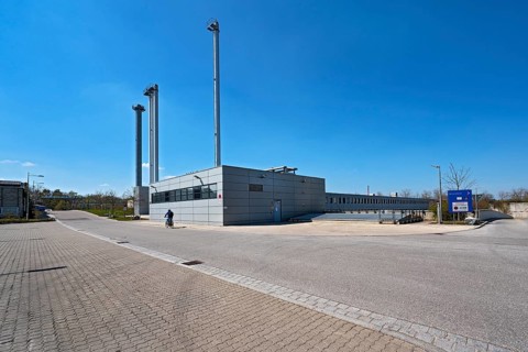 Plant for district heating and steam supply