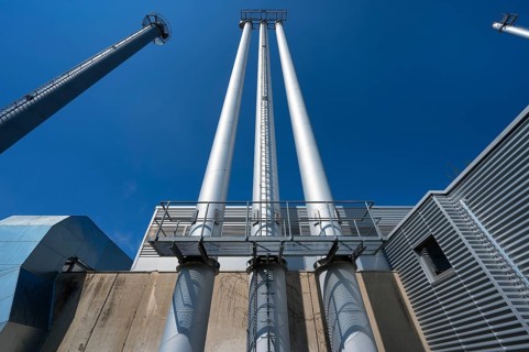 Plant for district heating and steam supply