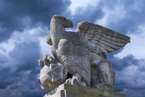 Eagle figure with globe and Star of David