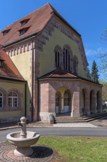 Mourning hall of the New Jewish Cemetery