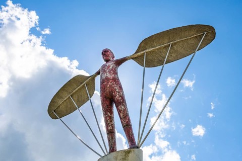 Sculpture Windharp at the launch site of Otto Lilienthal's flight experiments on the Gollenberg