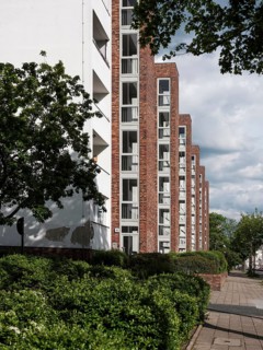 Bruno-Taut residential buildings Rennbahnstrasse residential complex
