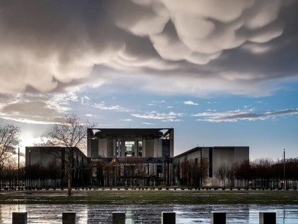 Mammatus clouds over the chancellor's office