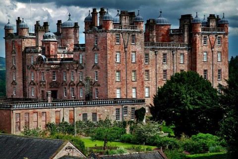 Drumlanrig Castle