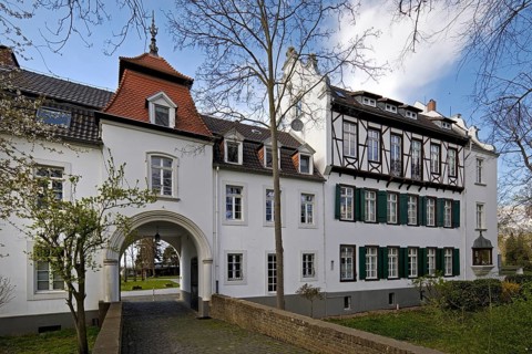 Forecastle and manor house