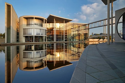 Paul-Loebe-Haus and Spree in the morning light